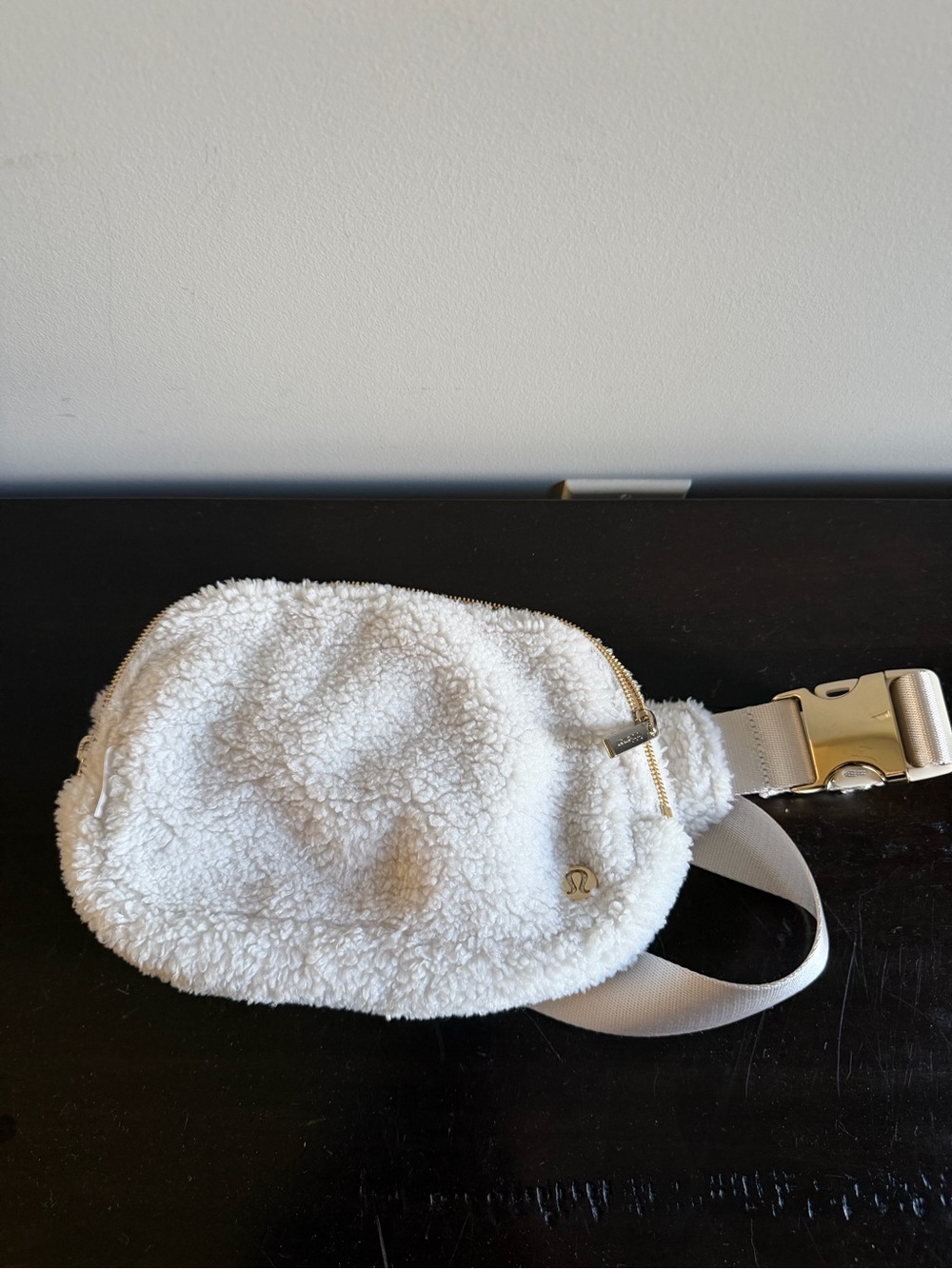 lululemon athletica Cream Sherpa Everywhere Belt Bag